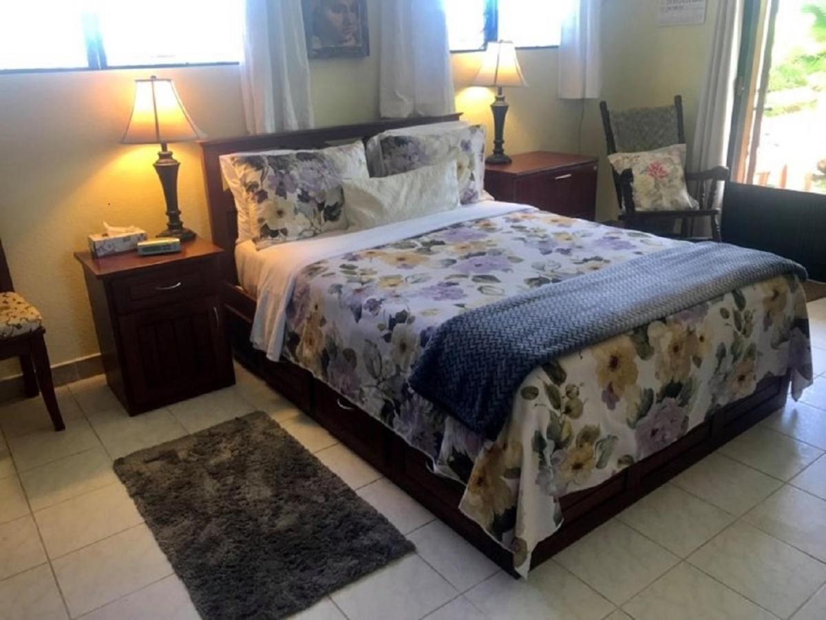Villa Royale Manor Corozal Exterior foto